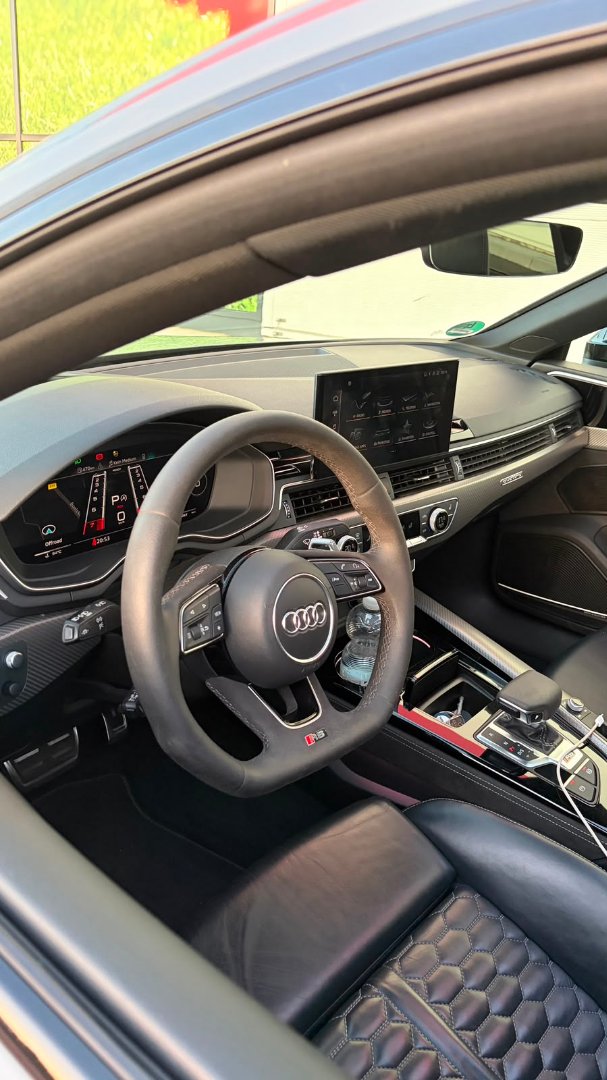 2022 Audi Rückansicht - Mieten in Wiesbaden