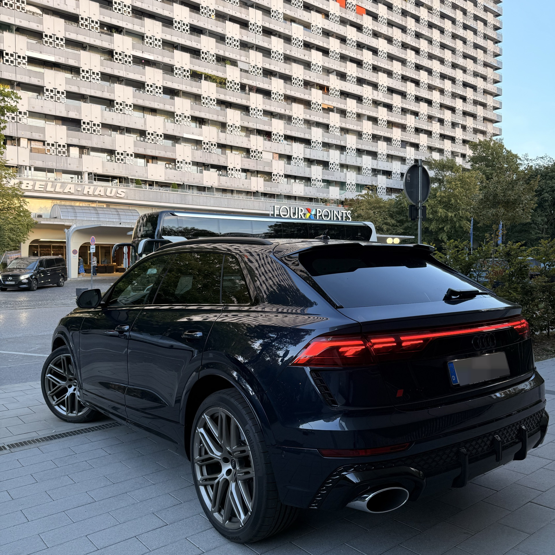 2026 Audi null Innenraum Cockpit - Mieten in Unterföhring