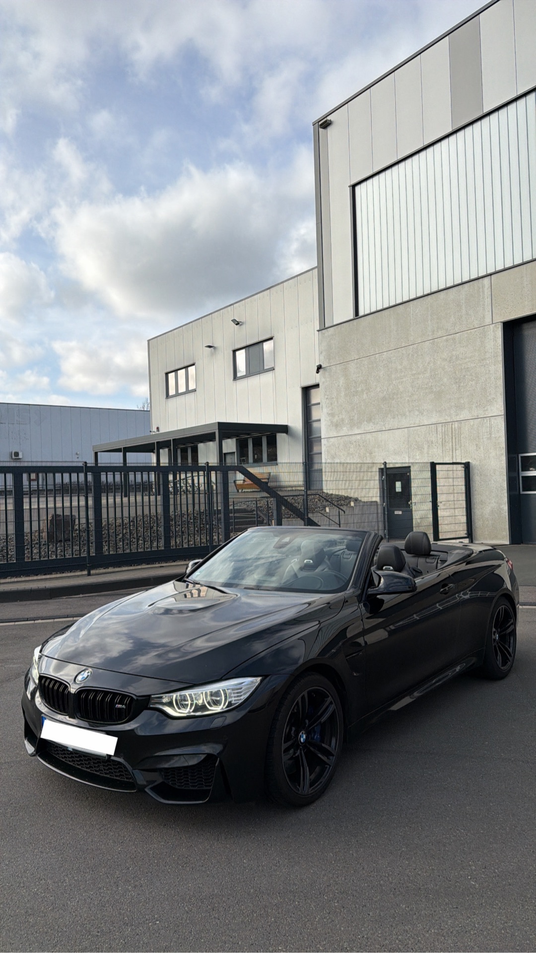 BMW M4 Cabrio – Offene Fahrfreude mit 431 PS