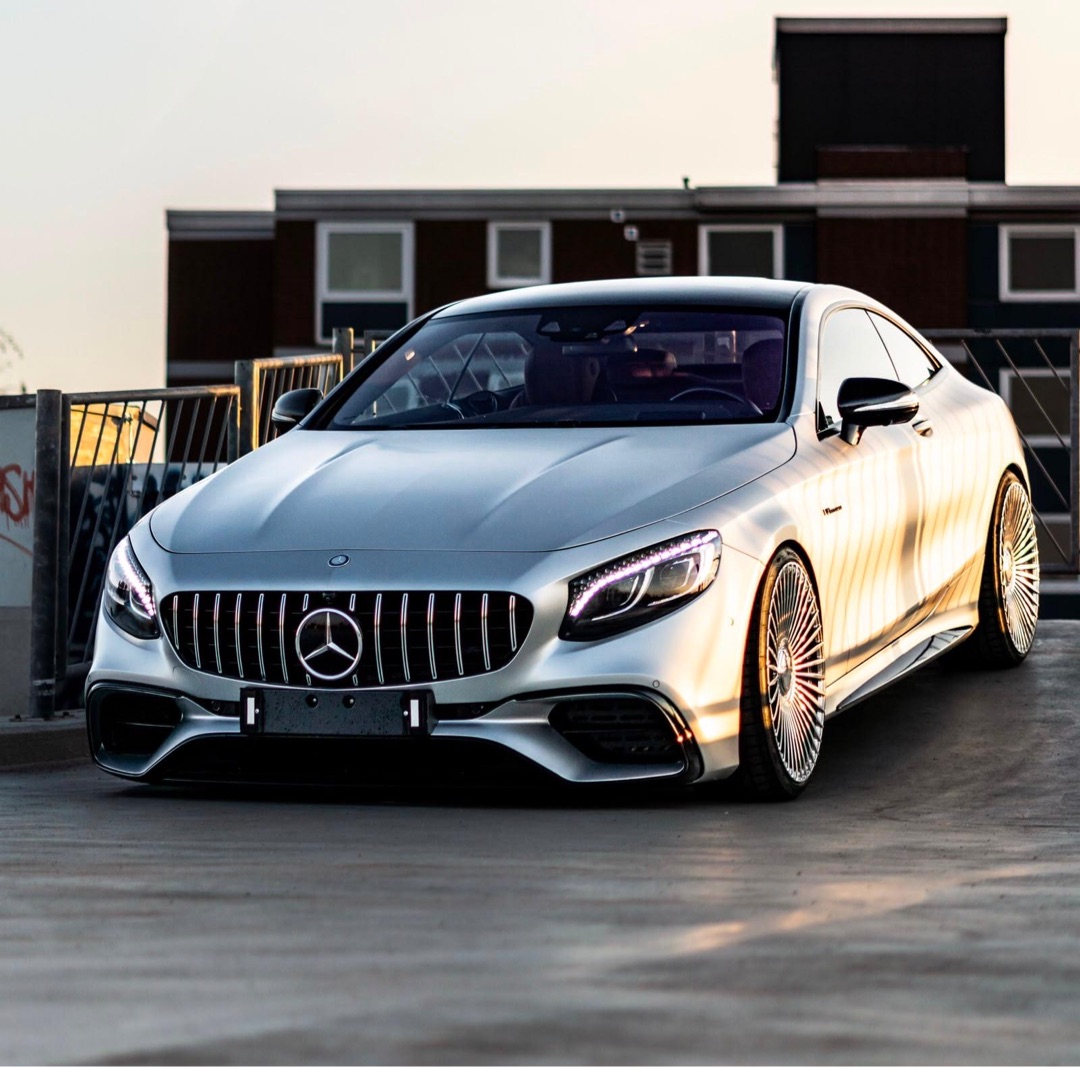 2015 Mercedes null Rückansicht - Mieten in Mönchengladbach