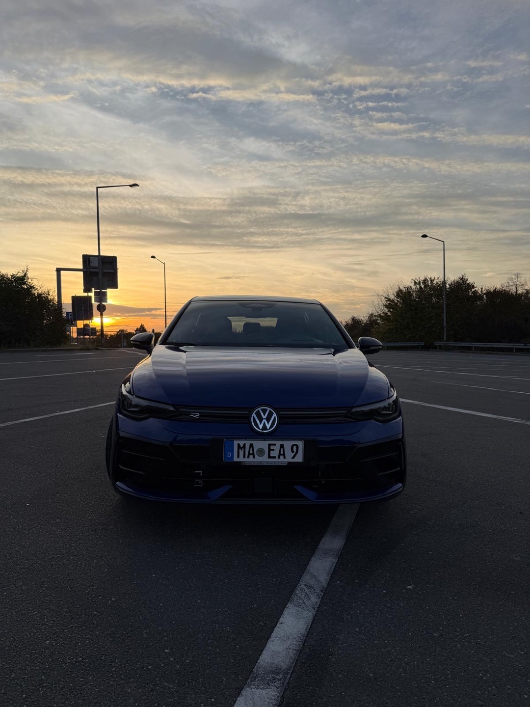2026 VW null Seitenansicht links - Mieten in Mannheim