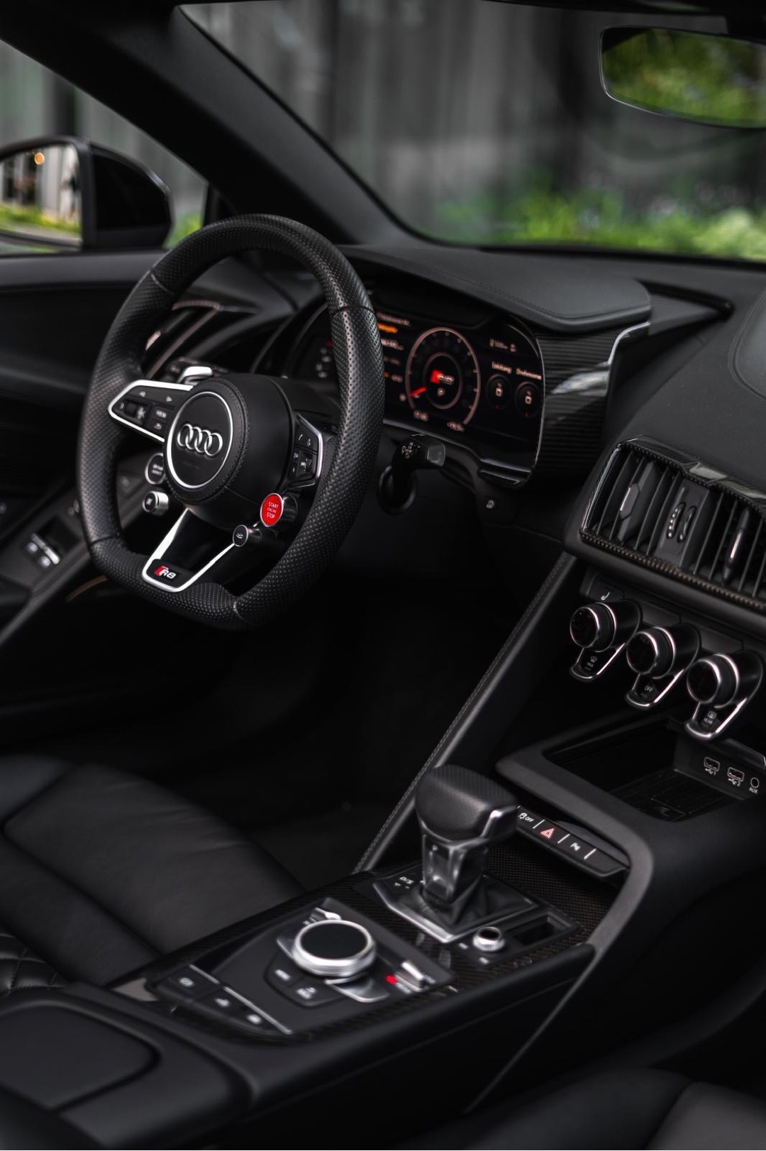 2023 Audi null Rückansicht - Mieten in Dreieich