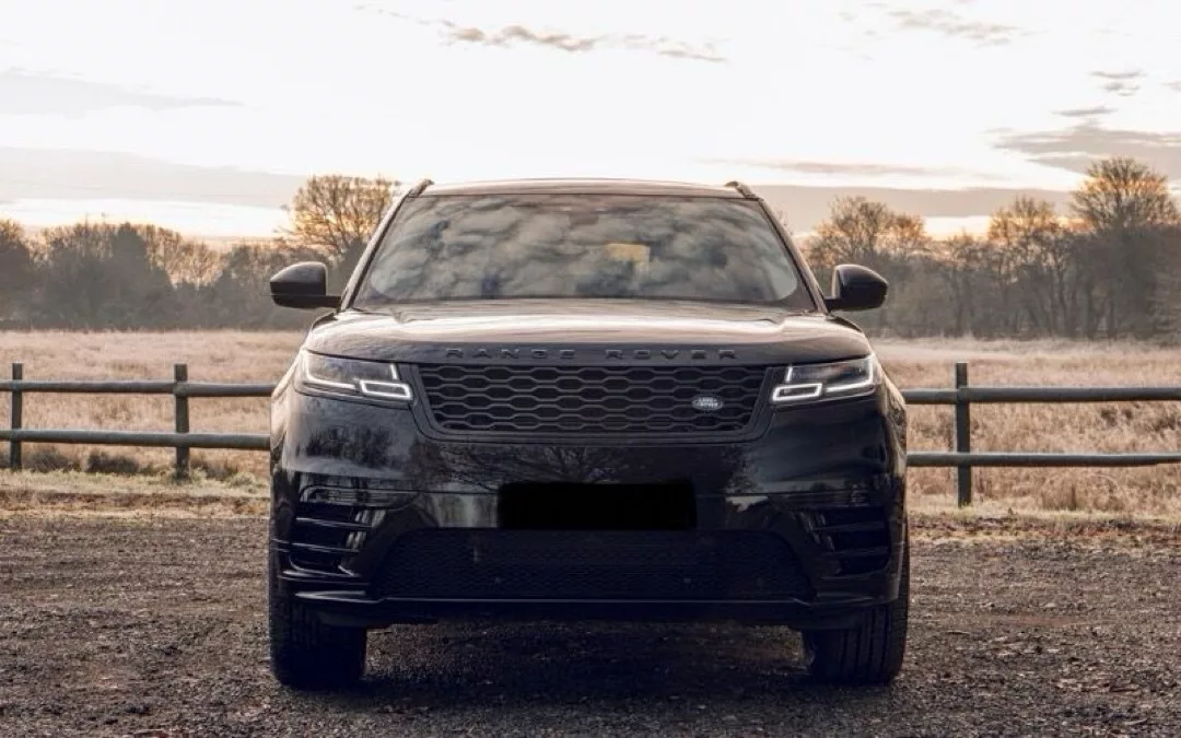 Range Rover Velar Black R-Dynamic