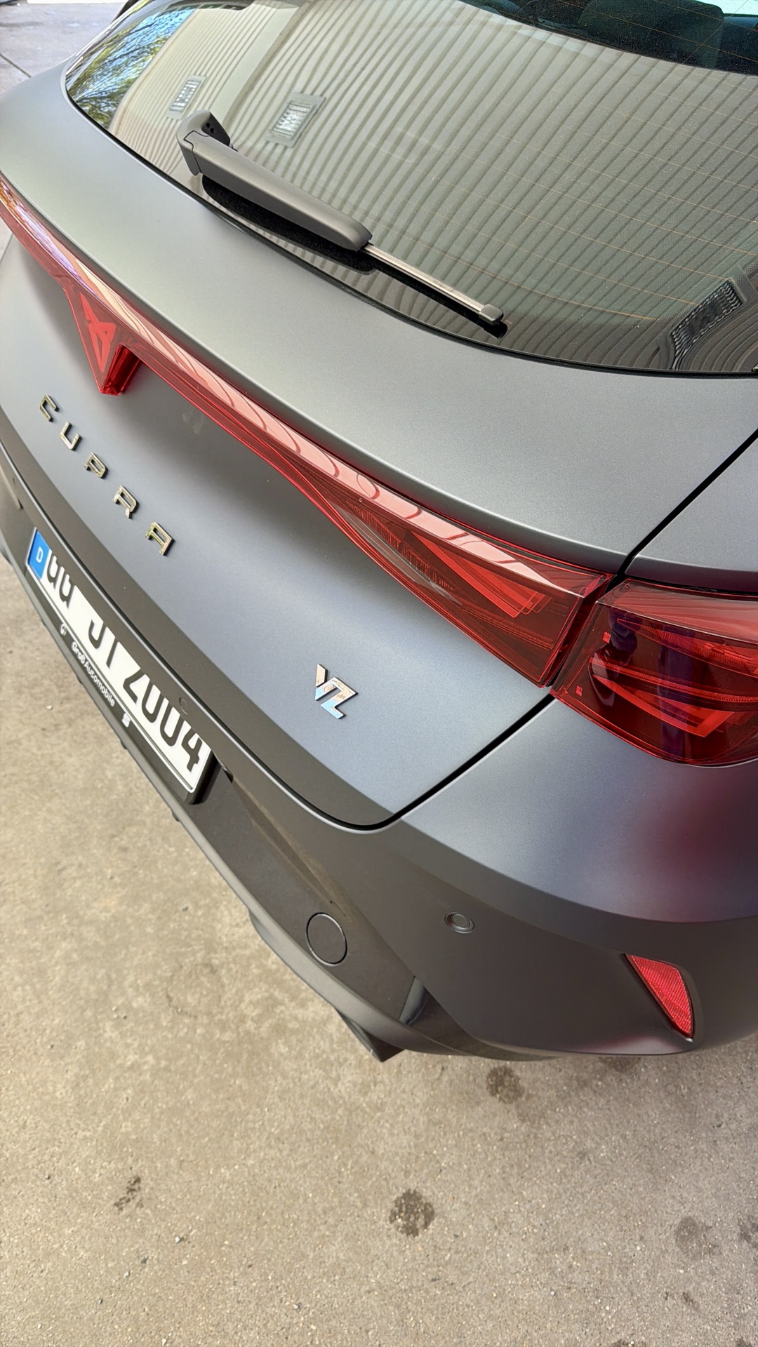 2025 Cupra Leon ST VZ mit 333PS, Automatik, 4.8s (0-100) - Mieten in Stockstadt am Rhein