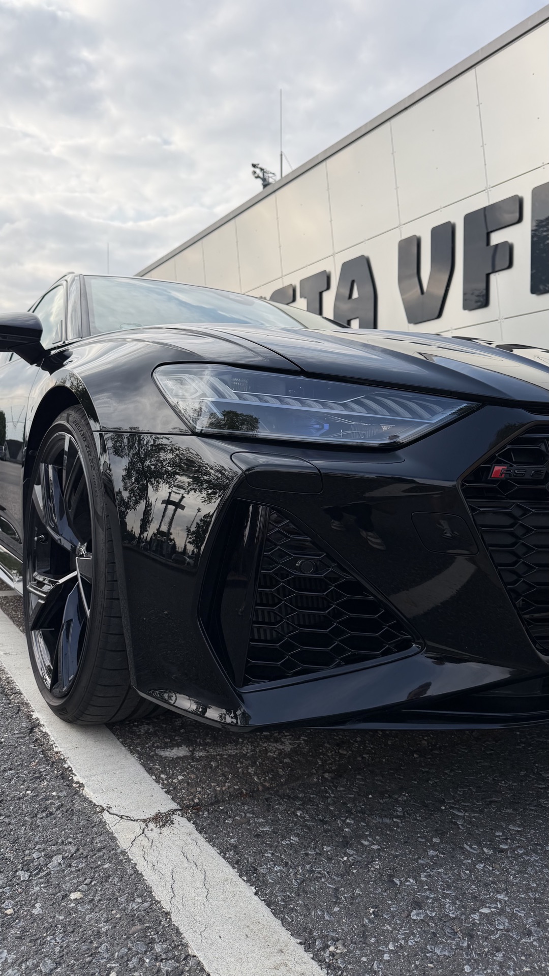 2022 Audi null Rückansicht - Mieten in Mönchengladbach
