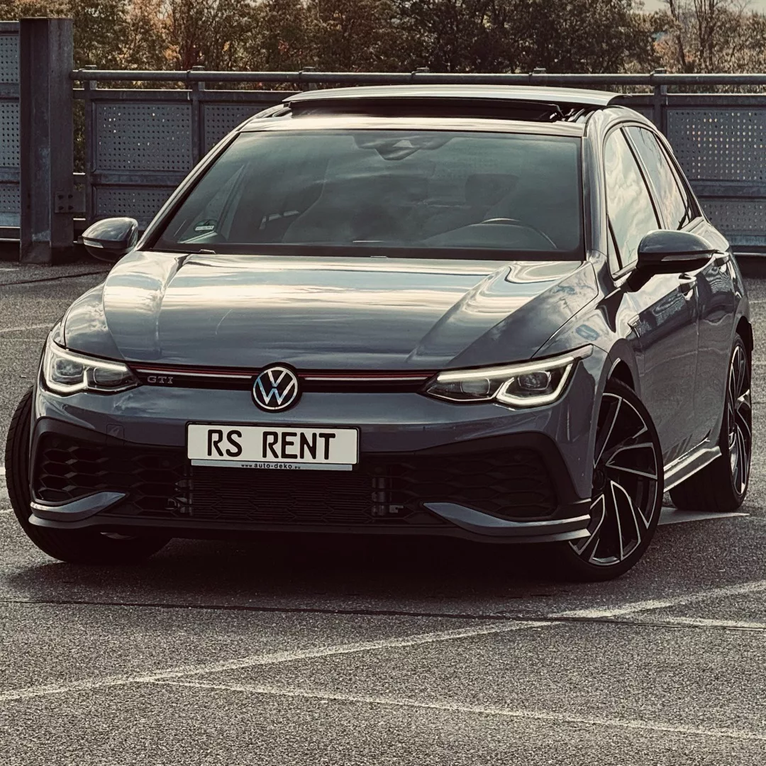 VW Golf GTI Clubsport Akrapobic