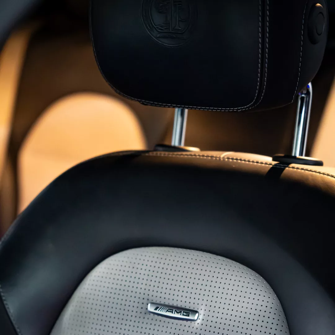 Mercedes C63 S AMG Ledersitz Detailaufnahme mieten
