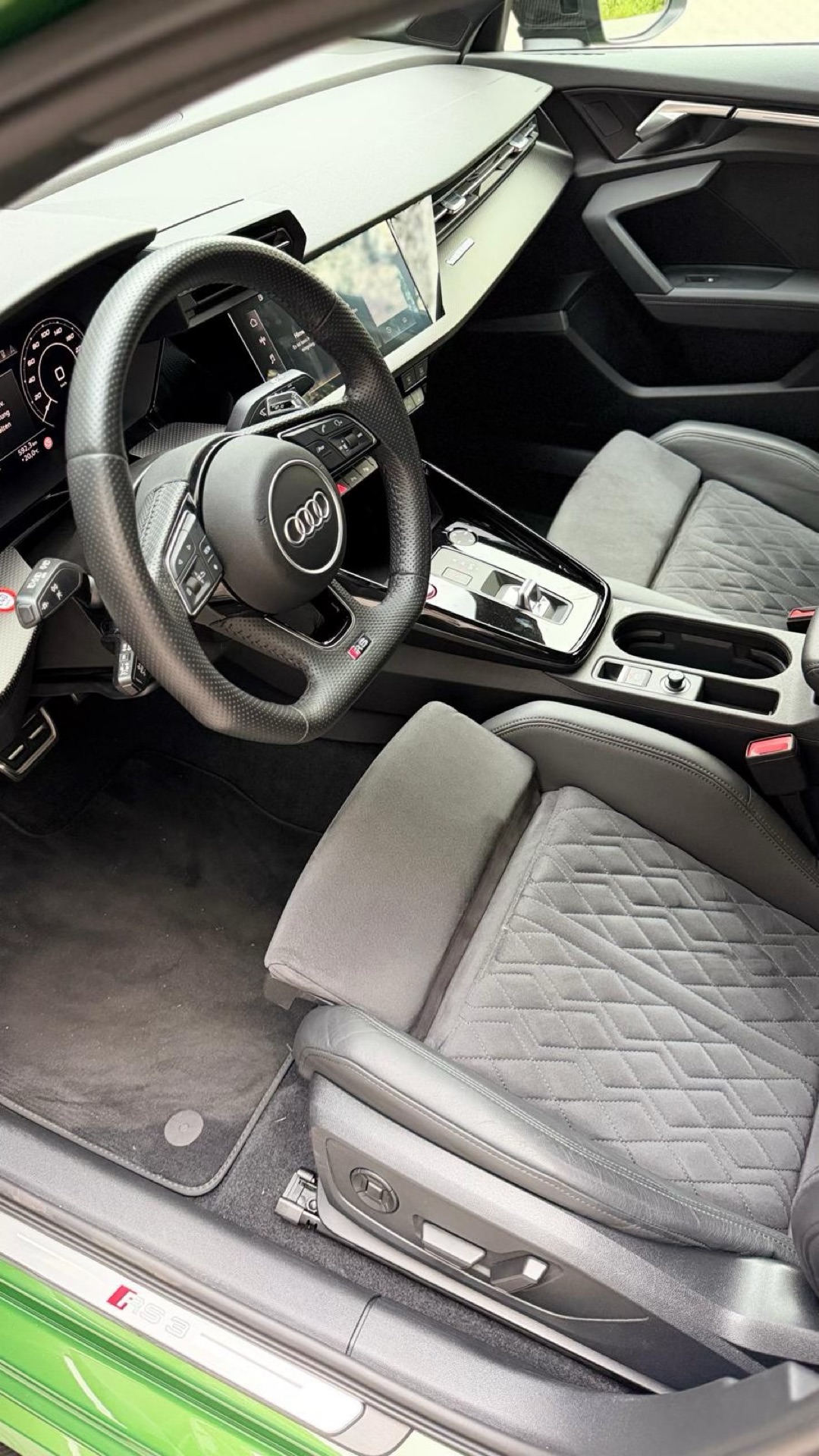 2023 Audi null Innenraum Cockpit - Mieten in Cloppenburg