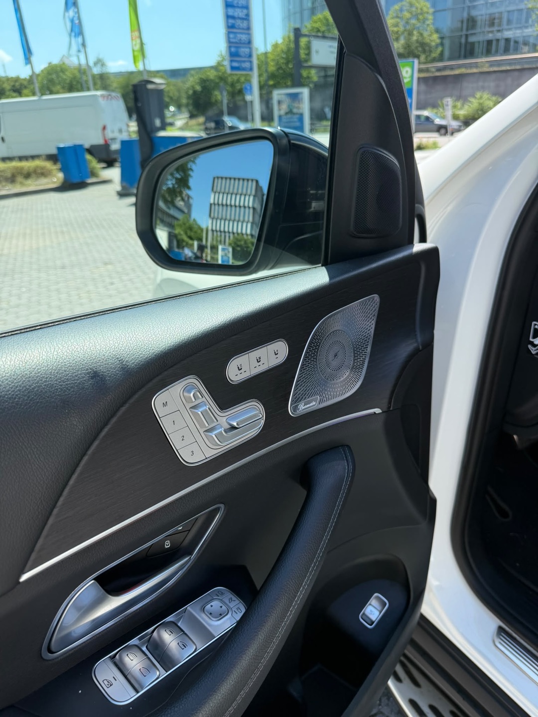 2022 Mercedes null Rückansicht - Mieten in München