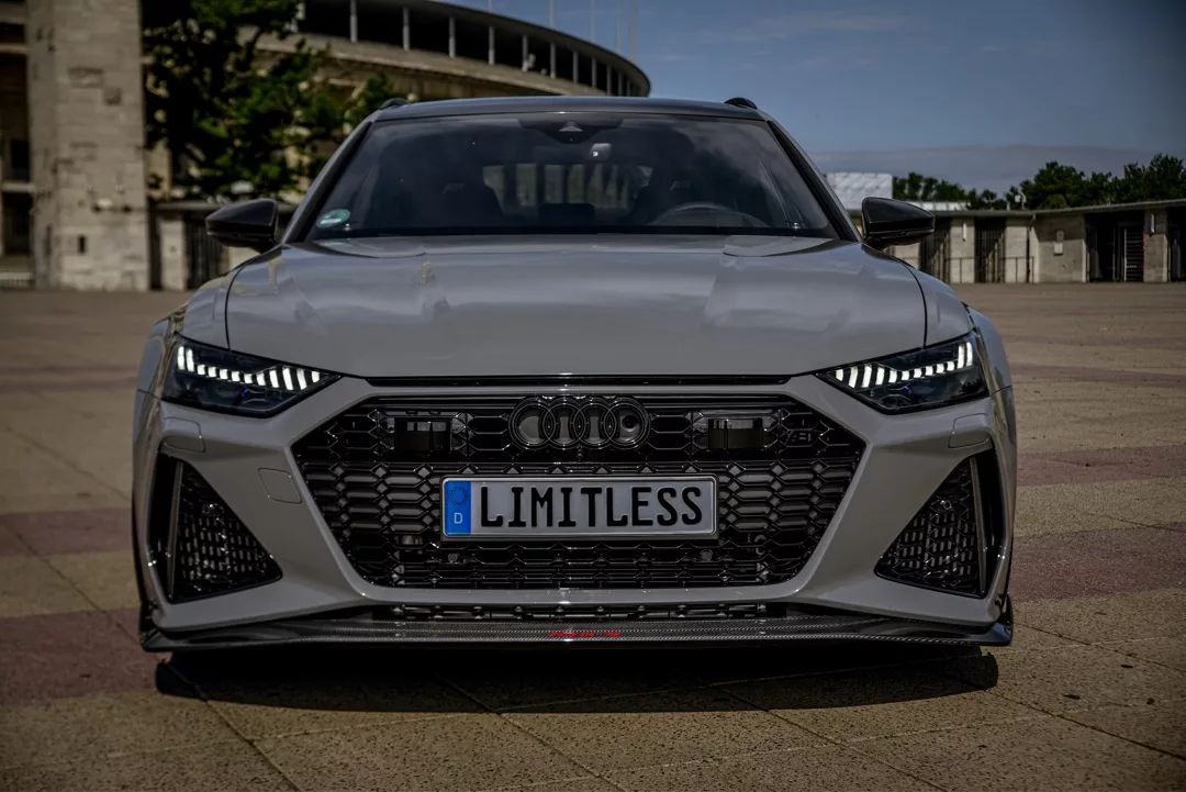 Audi RS6-S ABT 2025 in Grau, Frontansicht, mieten.