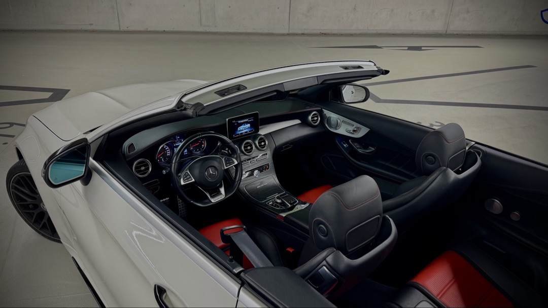 2016 Mercedes null Detail