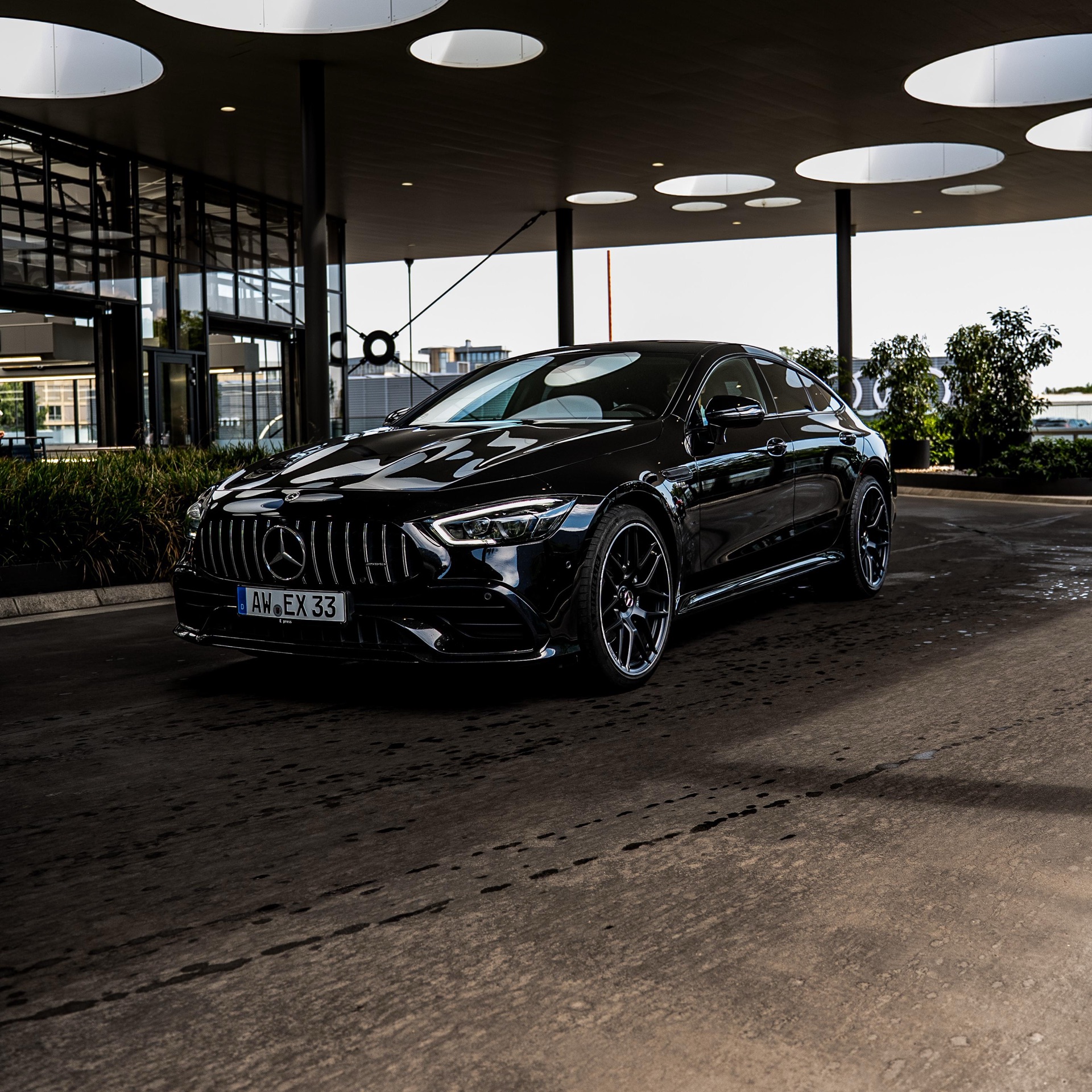 Mercedes AMG GT 43 4-Türer – Luxuriöse Sportlimousine