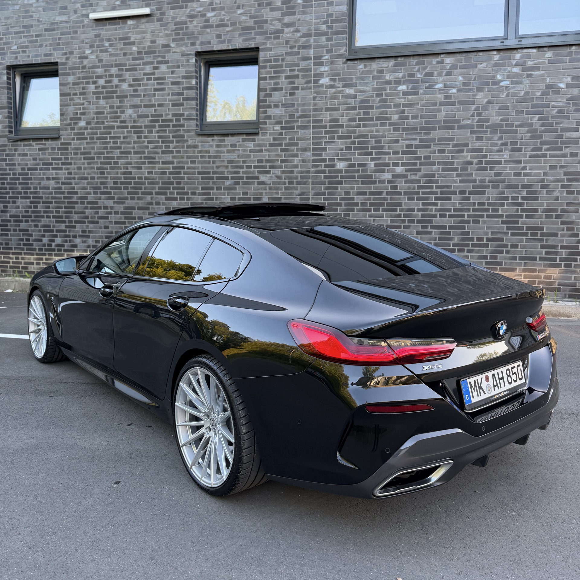 2023 Bmw  Seitenansicht links - Mieten in Hemer