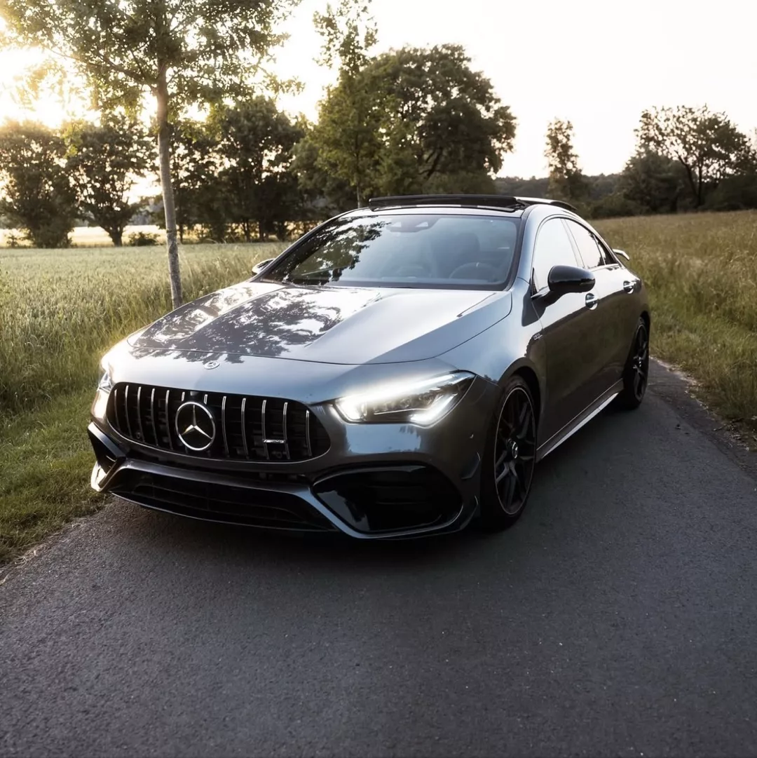 Mercedes-Benz CLA45S AMG (421PS)