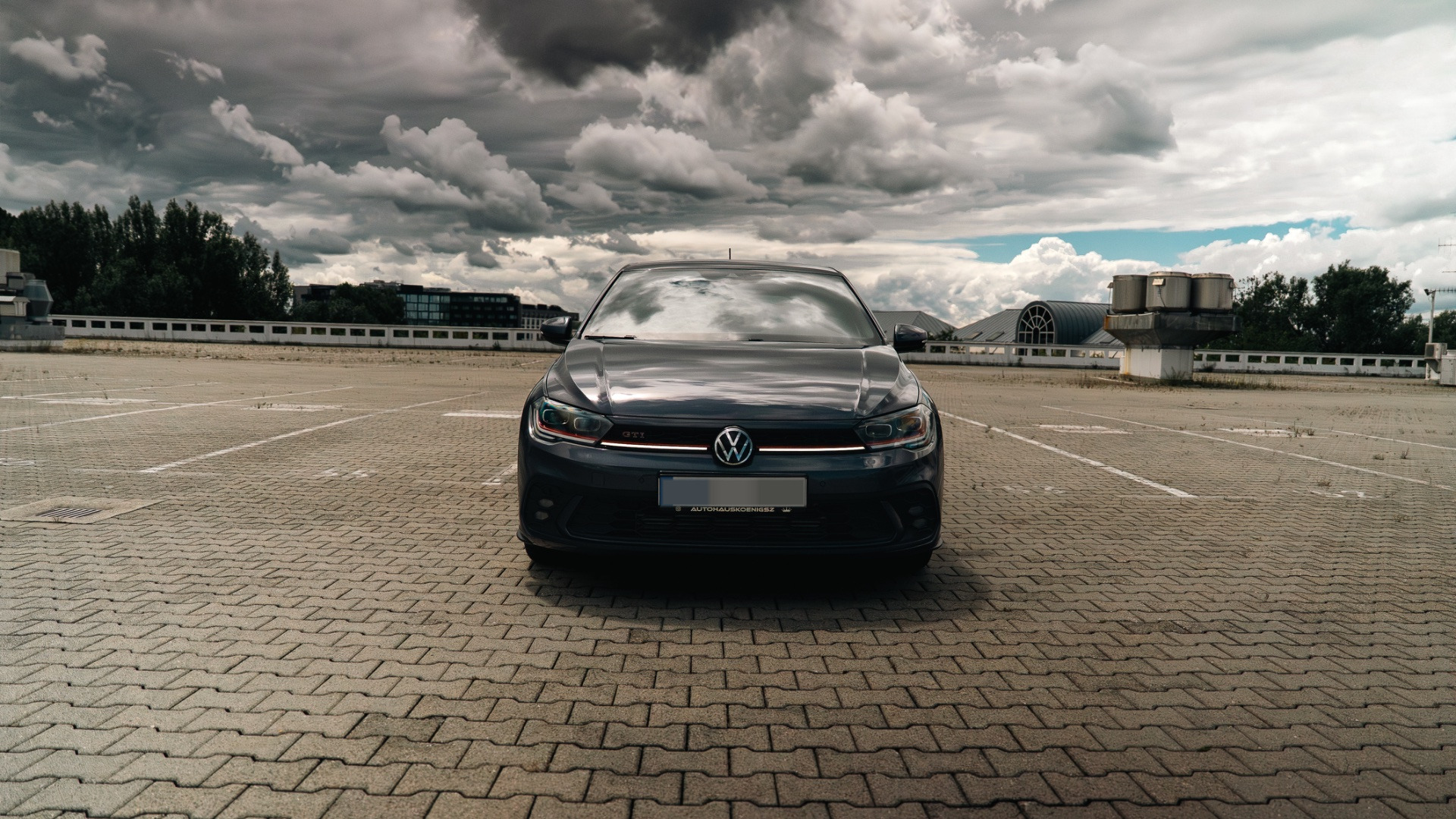 2024 VW Seitenansicht links - Mieten in Unterschleißheim