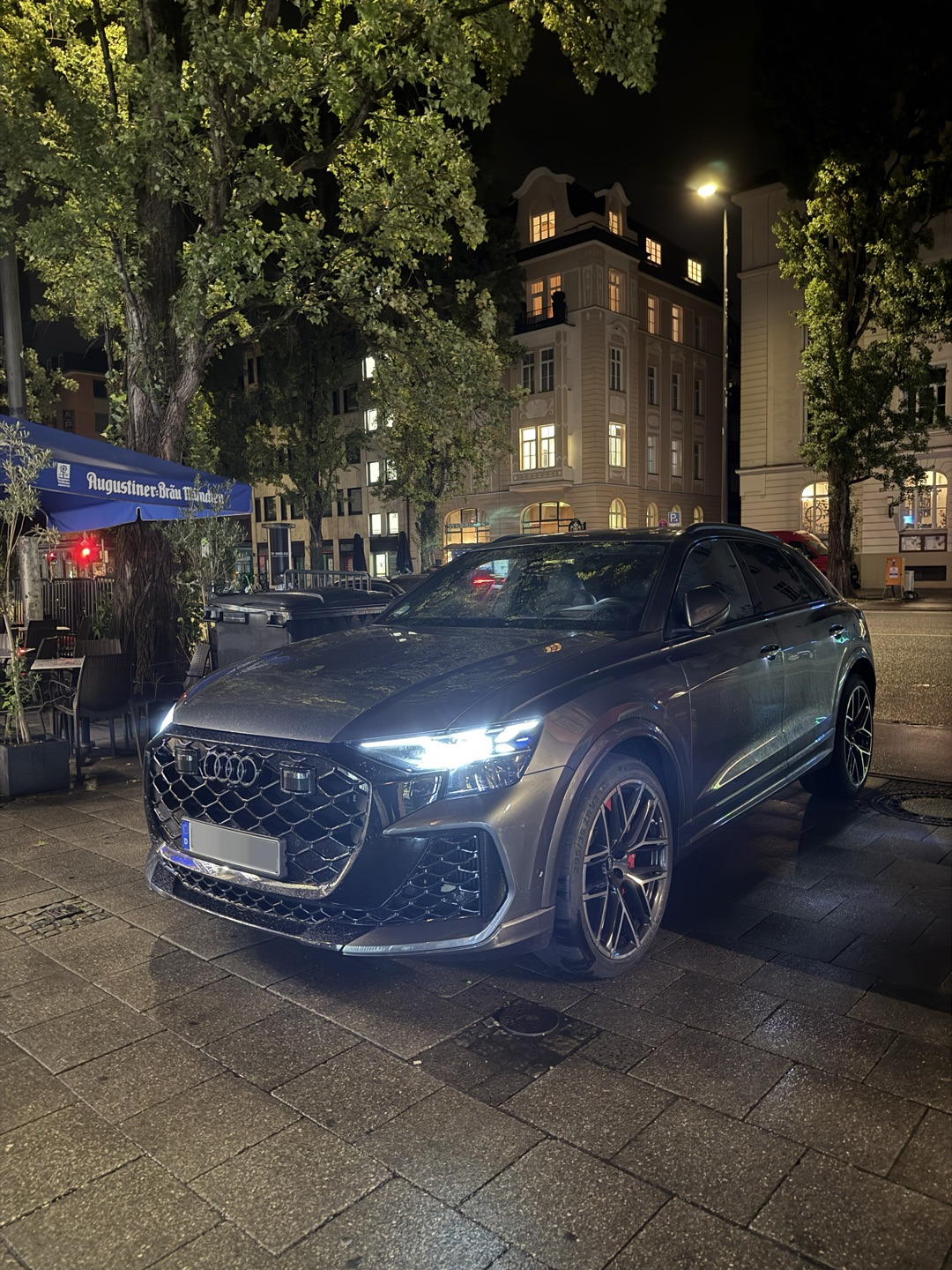 🥨🎉Audi RS Q8 – 600 PS Performance-SUV mit V8-Biturbo