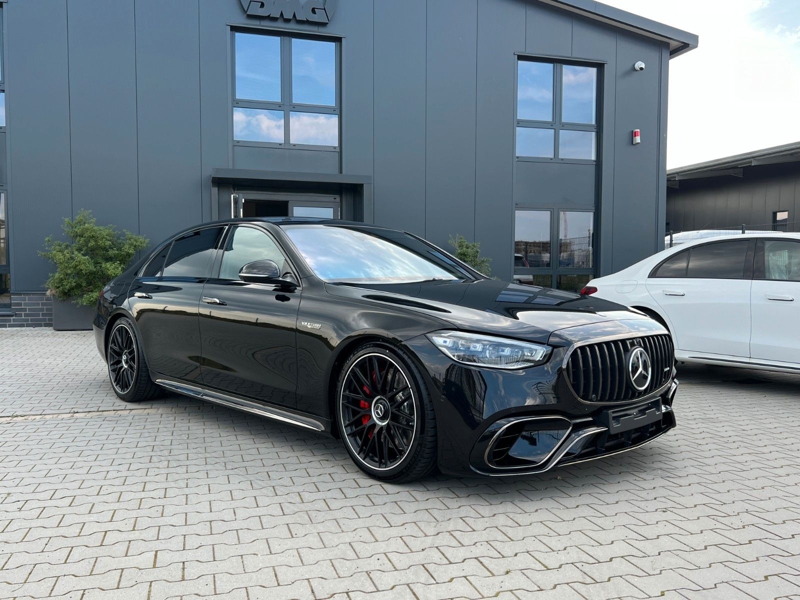 2024 Mercedes null Innenraum Cockpit - Mieten in Frankfurt am Main