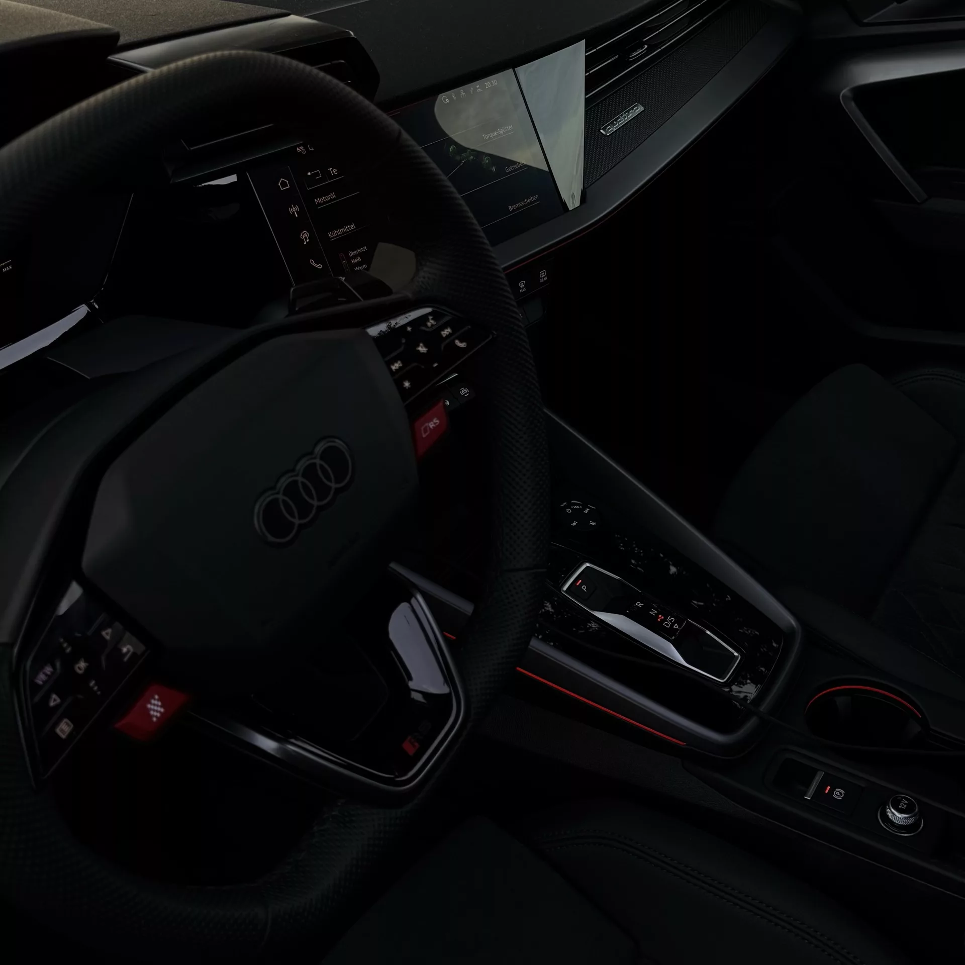 Audi RS3 Limousine Innenraum mit Lenkrad und Display mieten