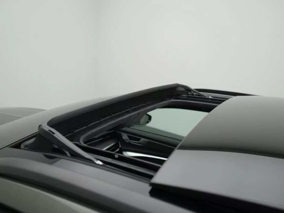 Audi RS6 Performance mit Schiebedach Details mieten