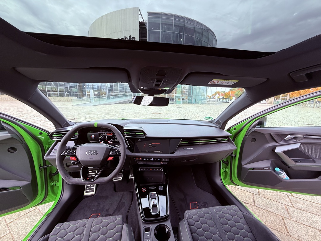 2025 Audi null Rückansicht - Mieten in Attenkirchen