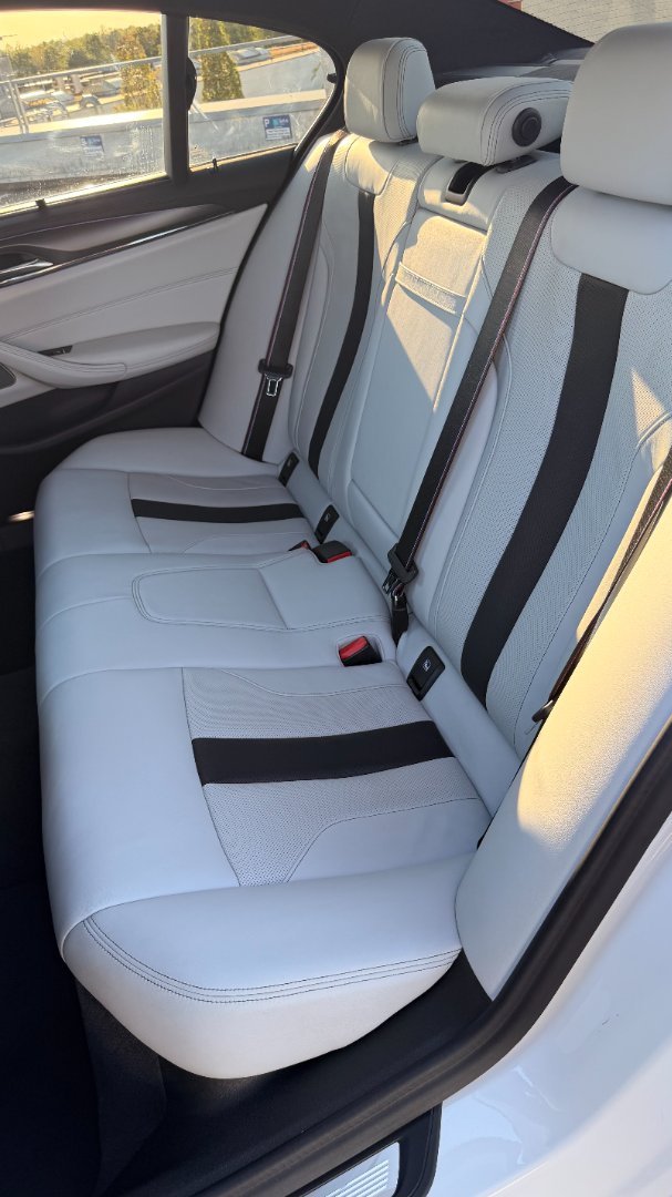 2019 Bmw Detail - Mieten in Köln