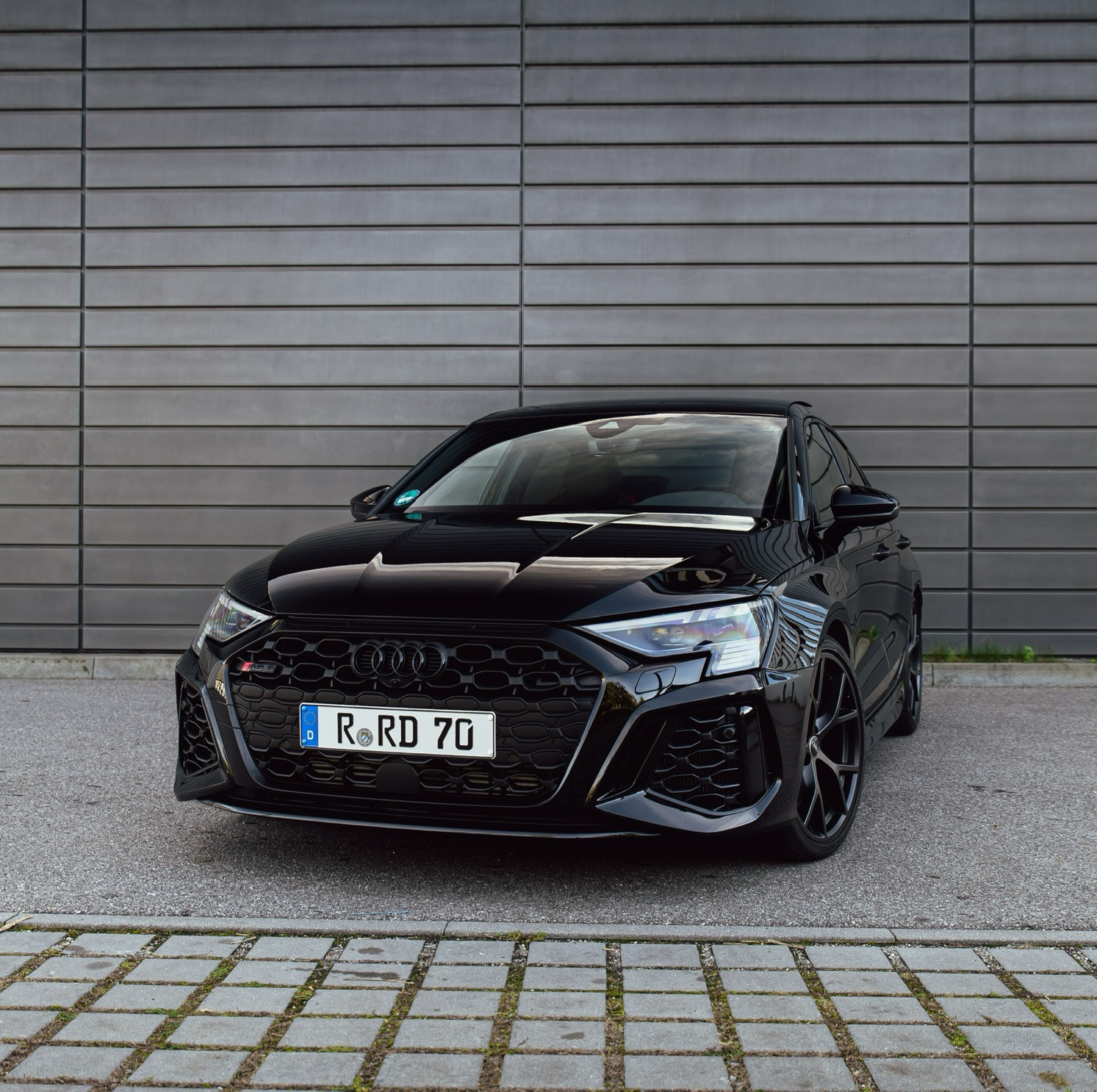 2021 Audi RS3 mit 400PS, Automatik, 3.7s (0-100) - Mieten in Regensburg