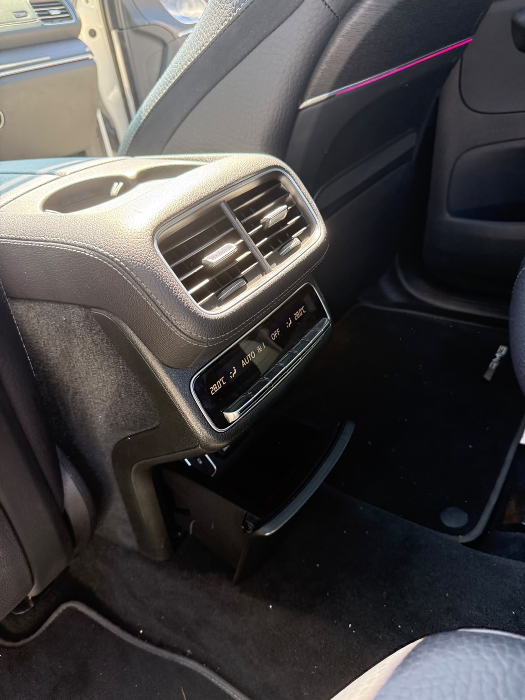 2022 Mercedes null Detail - Mieten in München