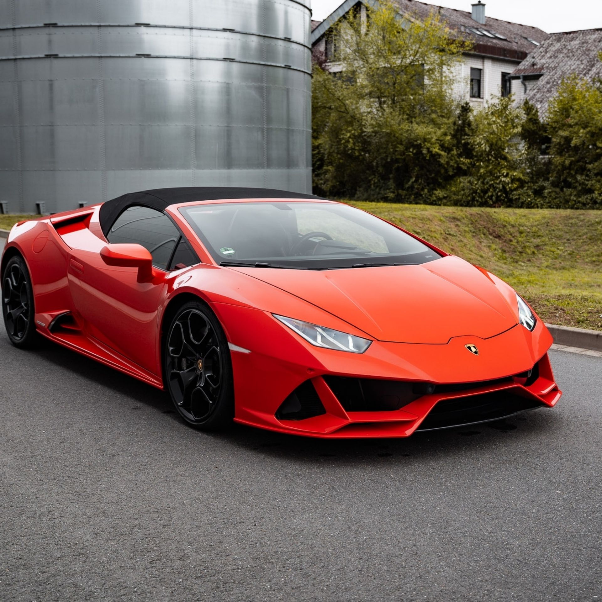 2019 Lamborghini null Ansicht 8 - Mieten in Weiterstadt
