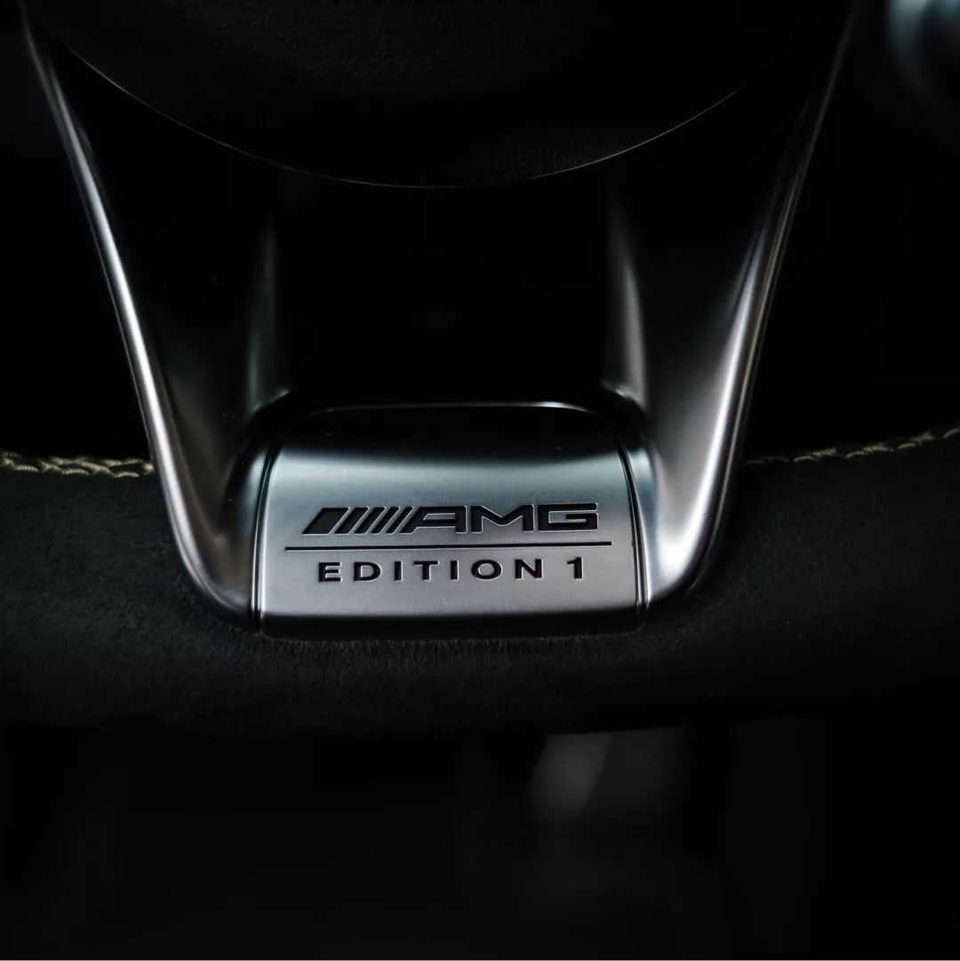 Mercedes C63s AMG Edition 1 Detail mit Logo mieten